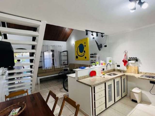 Sobrado com 1 dormitório à venda, 35 m² por R$ 170.000,00 - Jardim Cibratel - Itanhaém/SP