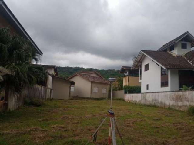 Terreno em condomínio fechado à venda em Horto Florestal, Ubatuba  por R$ 350.000