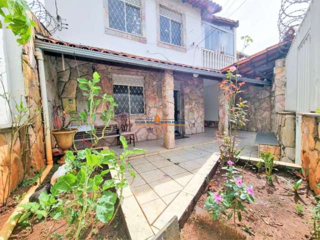 Casa com 3 quartos à venda na Rua dos Canoeiros, Santa Mônica, Belo Horizonte por R$ 650.000