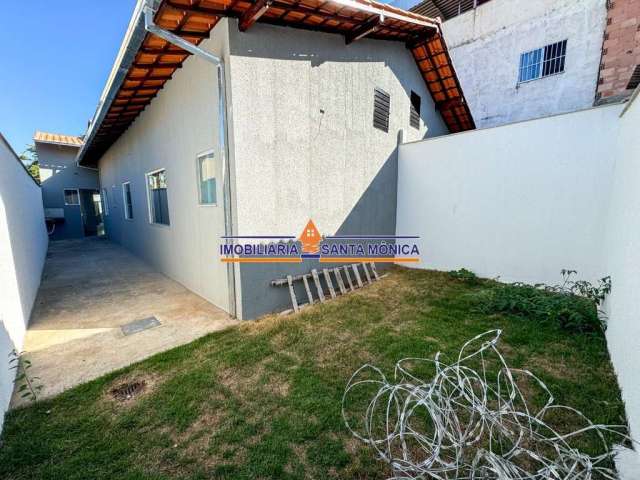Casa com 3 quartos à venda na Rua Visconde de Itaboraí, Jardim Leblon, Belo Horizonte por R$ 679.000