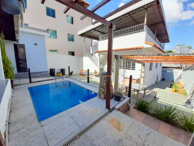 Casa com 4 quartos à venda na Rua Izaura, Rio Branco, Belo Horizonte por R$ 636.000
