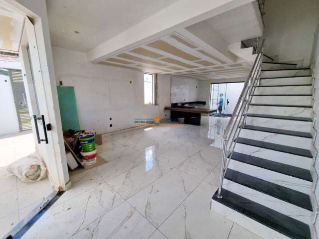 Casa com 3 quartos à venda na Rua Artur Flávio, Santa Mônica, Belo Horizonte por R$ 699.000
