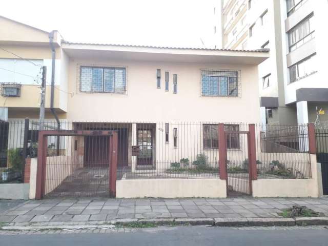 Casa com 3 quartos à venda na Rua Atanásio Belmonte, 498, Boa Vista, Porto Alegre por R$ 1.100.000