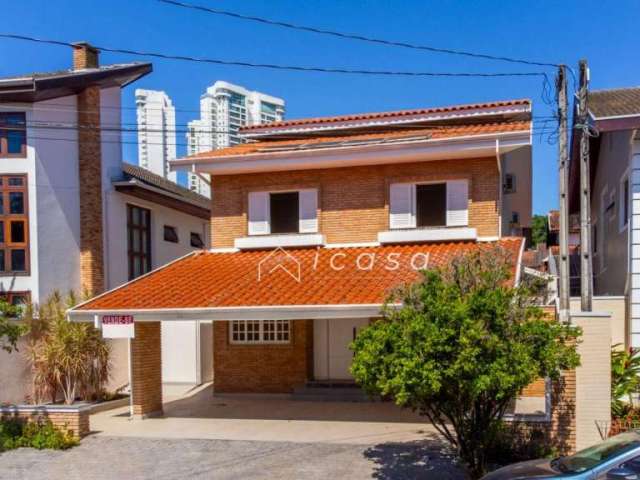 Sobrado com 4 dormitórios à venda, 340 m² por R$ 2.600.000,00 - Jardim das Colinas - São José dos Campos/SP