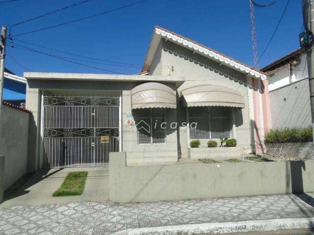 Casa com 4 dormitórios, 221 m² - venda por R$ 750.000,00 ou aluguel por R$ 3.562,00/mês - Vila Resende - Caçapava/SP