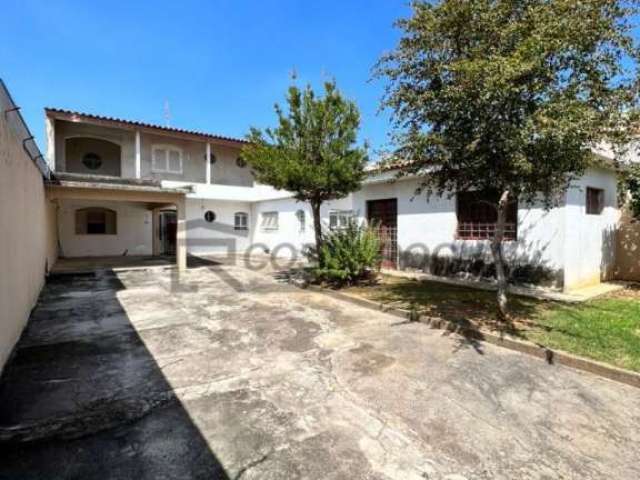 Casa com 3 dormitórios à venda, 188 m² por R$ 420.000,00 - Jardim Celani - Salto/SP