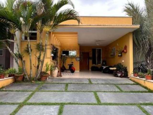 Casa com 3 dormitórios à venda, 104 m² por R$ 640.000,00 - Condomínio Ilha das Águas - Salto/SP