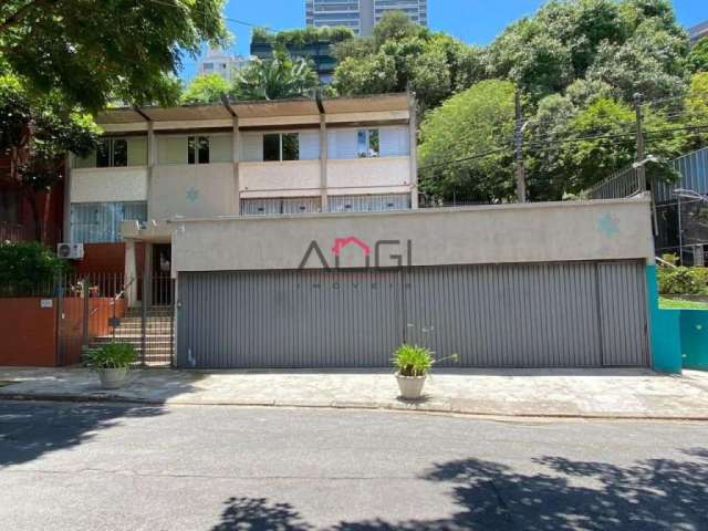 Sobrado com 5 dormitórios à venda, 400 m² por R$ 4.300.000,00 - Vila Madalena - São Paulo/SP
