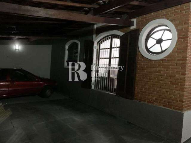 Casa com 4 quartos à venda na Rua Fernando Epaminondas Nogueira, 341, Jardim Canuto Borges, Taubaté, 186 m2 por R$ 425.000