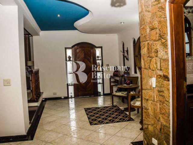Casa com 3 quartos à venda na Avenida das Camássias, 101, Parque das Flores, Taubaté, 205 m2 por R$ 790.000