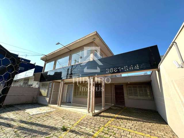 Casa comercial com 7 salas para alugar na Rua Paulino de Siqueira Cortes, 2145, São Pedro, São José dos Pinhais por R$ 6.800