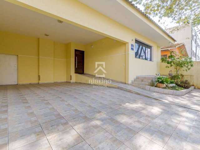 Casa com 4 quartos à venda na Travessa Brasil, 46, Centro, São José dos Pinhais por R$ 1.600.000