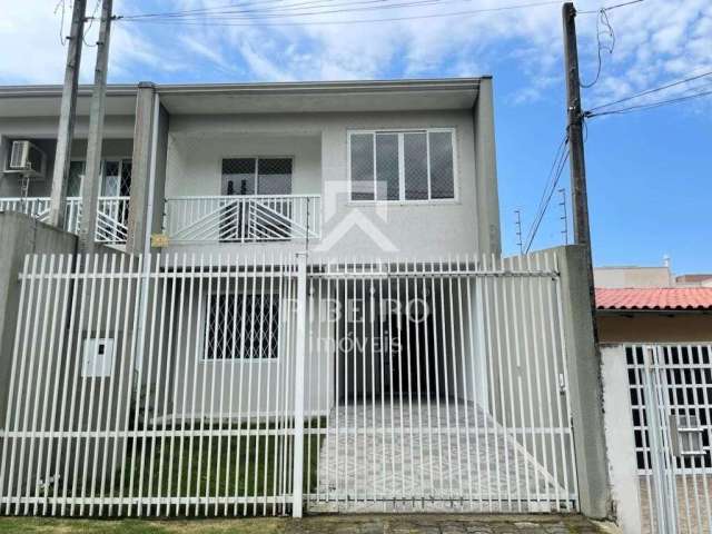 Casa com 3 quartos para alugar na Rua João Batista Manzoque, 99, Bom Jesus, São José dos Pinhais por R$ 3.800