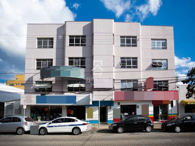 Sala comercial para alugar na Rua Quinze de Novembro, 2152, Centro, São José dos Pinhais por R$ 1.300