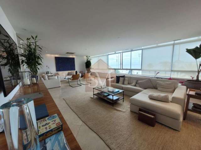 Vieira souto vende apartamento de frente para o mar com 300m² ....
