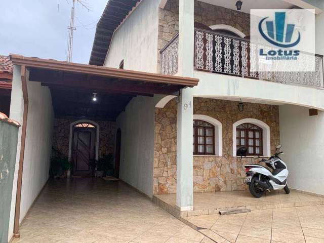 Casa com 3 dormitórios à venda, 280 m² por R$ 550.000,00 - Centro - Santo Antônio de Posse/SP