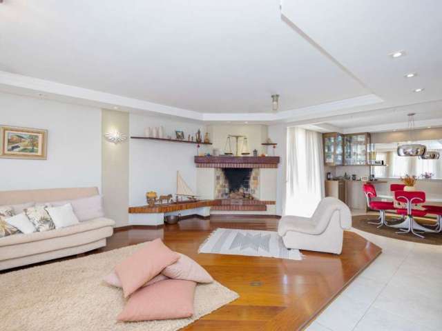 Casa com 6 dormitórios à venda, 210 m² por R$ 1.299.000,00 - Guabirotuba - Curitiba/PR