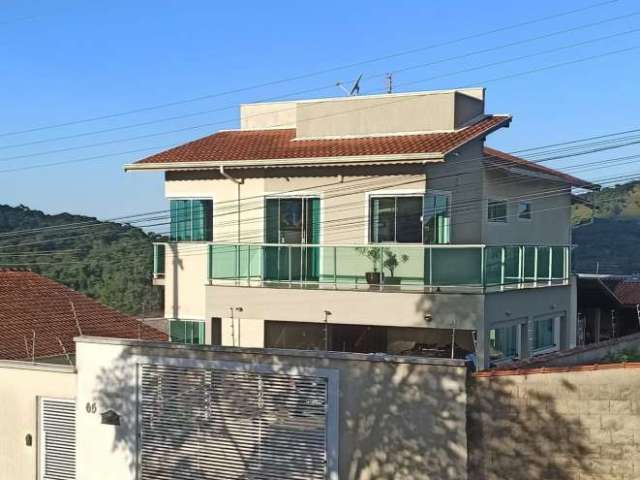 Casa com 4 quartos à venda no Parque Véu das Noivas, Poços de Caldas , 322 m2 por R$ 1.399.000