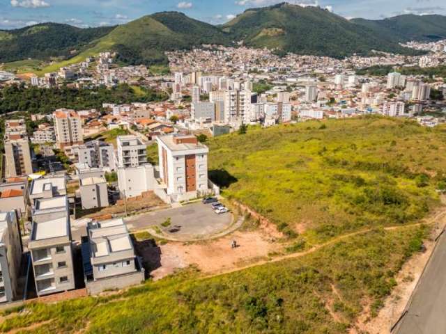 Terreno à venda no Residencial Veredas, Poços de Caldas  por R$ 690.000