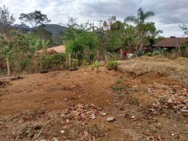 Terreno à venda na Zona Rural, Caldas  por R$ 86.000