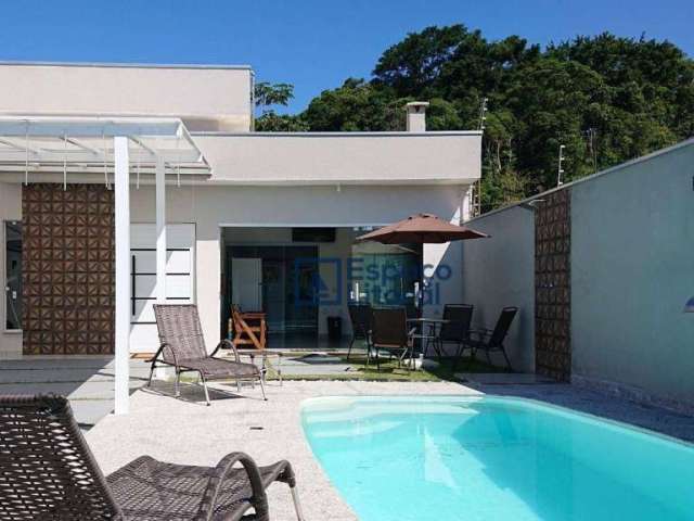 Casa à venda, 107 m² por R$ 960.000,00 - Massaguaçu - Caraguatatuba/SP