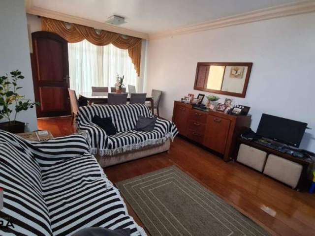 Casa à venda 3 quartos 1 suíte 2 vagas Valparaíso - Santo André - SP