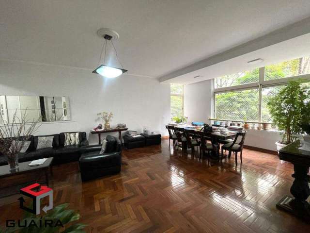Apartamento 365 M², 4 dormitórios, 1 suíte, 5 banheiros, sacada fechada, 2 amplas salas, 1 vaga - Repúlica - São Paulo