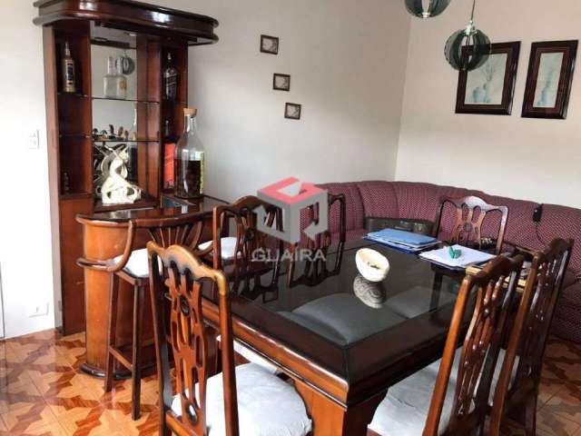 OPORTUNIDADE - Casa à venda 300mts², 2 quartos, 3 vagas cobertas, Valparaíso - Santo André/SP