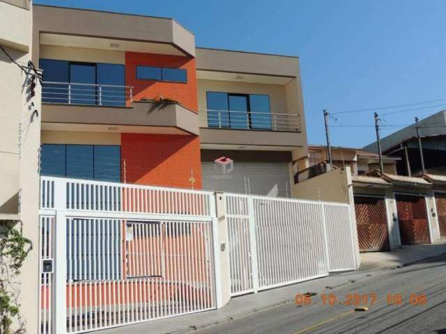 Galpão Novo com 601 m² localizado no bairro Stella em Santo André.