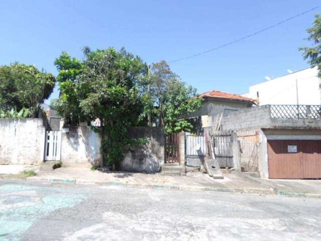Casa térrea antiga em terreno 10 x 24 - Jardim Santo André - SA