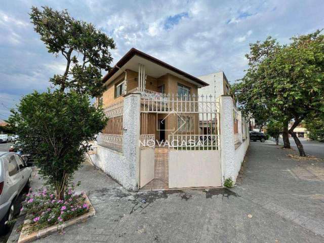 Casa com 4 dormitórios e 5 vagas à venda, 220 m² por R$ 1.100.000 - Itapoã - Belo Horizonte/MG