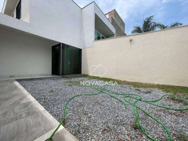 Casa com 2 dormitórios à venda, 94 m² por R$ 400.000,00 - Santa Clara - Vespasiano/MG