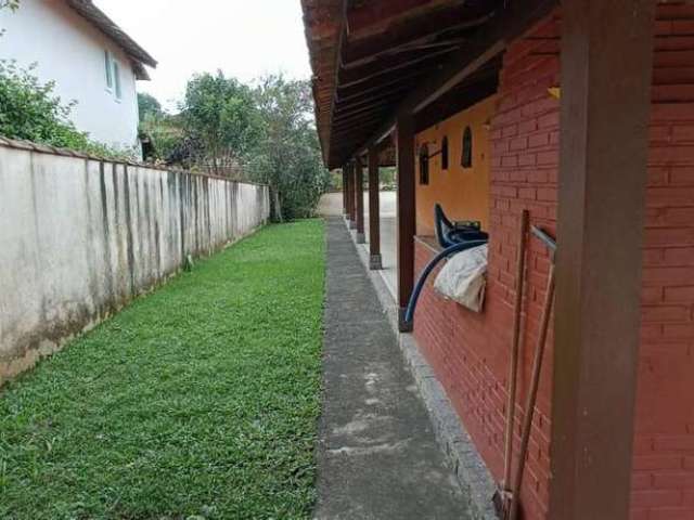 Casa para Venda em Guapimirim, Iconha, 4 dormitórios, 1 suíte, 3 banheiros, 4 vagas