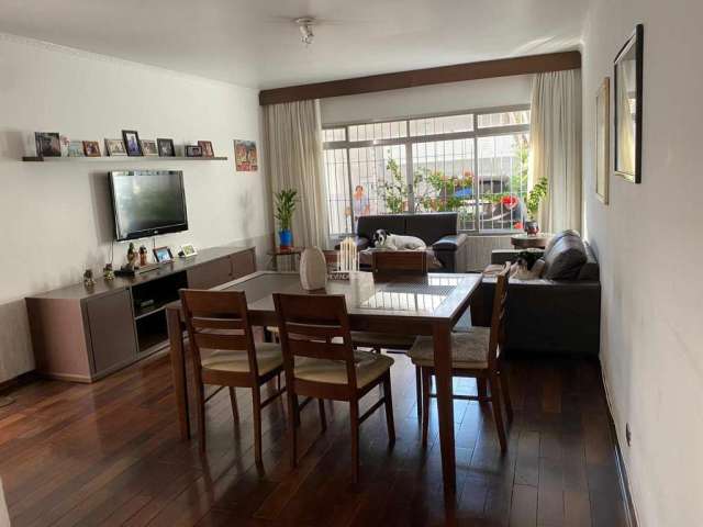 Casa com 3 quartos à venda no Campo Belo, São Paulo  por R$ 1.000.000