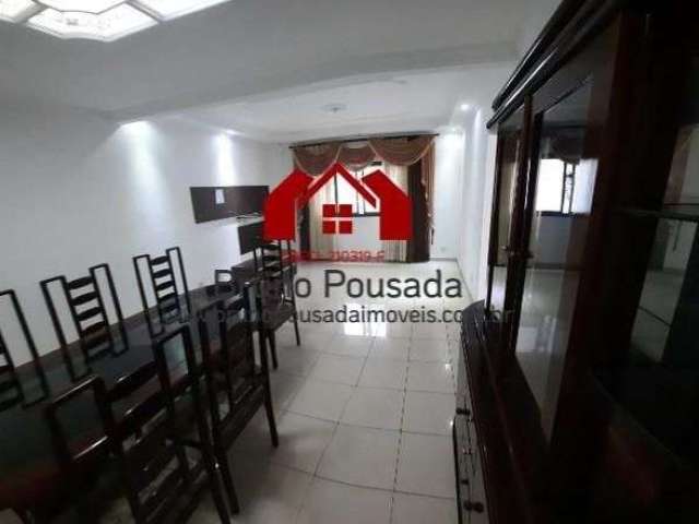 Casa à venda por R$ 640.000 em Centro, São Vicente/SP