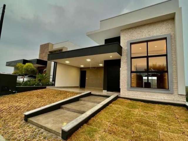 Casa com 3 dormitórios à venda, por R$ 785.000 - Verana Parque Alvorada - Marília/SP