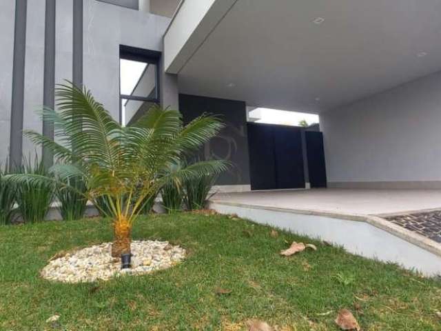 Casa com 3 dormitórios à venda, 190 m² por R$ 1.200.000,00 - Vila Flora III - Marília/SP