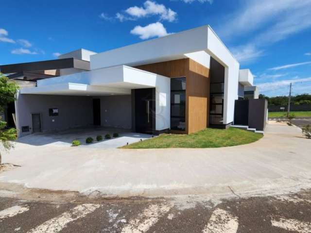 Casa com 3 dormitórios à venda, 175 m² por R$ 1.150.000,00 - Vila Flora III - Marília/SP