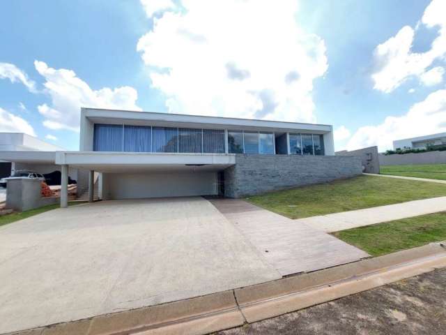 Casa para alugar no bairro Residencial Portal da Serra - Marília/SP