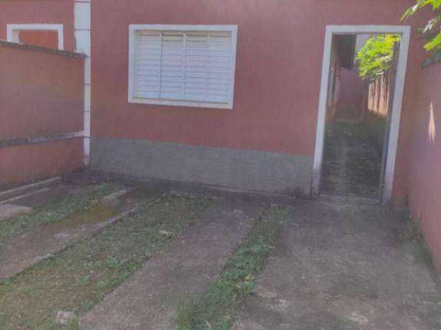 Casa com 3 dormitórios à venda, 70 m² por R$ 370.000,00 - Cidade Boa Vista - Suzano/SP