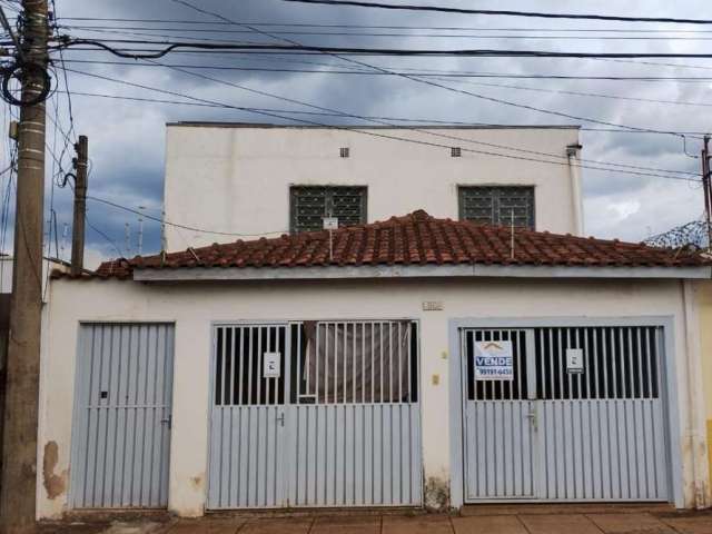 Casa para Venda em Ribeirão Preto, Campos Elíseos, 4 dormitórios, 1 suíte, 3 banheiros, 2 vagas