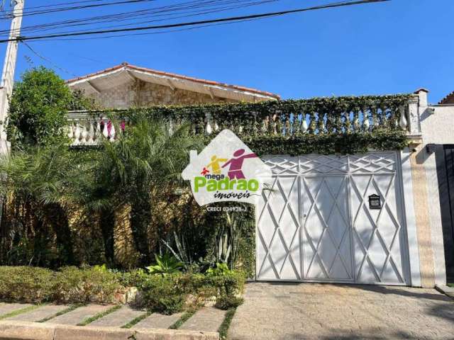 Casa com 2 quartos à venda no Centro, Arujá , 250 m2 por R$ 800.000