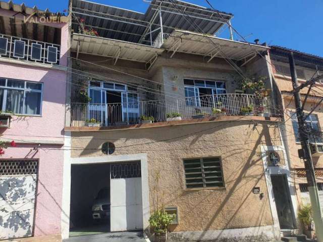 Casa à venda, 232 m² por R$ 859.999,99 - Vila Valqueire - Rio de Janeiro/RJ