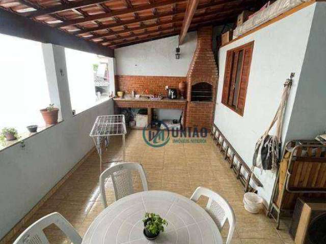 Casa com 2 quartos à venda, 90 m² por R$ 330.000 - São Lourenço - Niterói/RJ