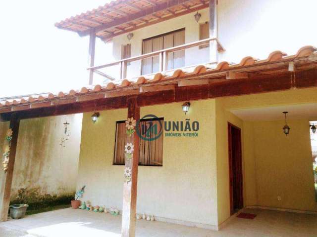 Casa com 4 quartos sendo 1 suíte à venda, 161 m² por R$ 750.000 - Itaipu - Niterói/RJ