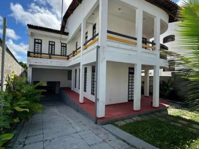 R$ 7.000 | Casa Duplex 10/4, 7 vagas e piscina para alugar em Pernambués