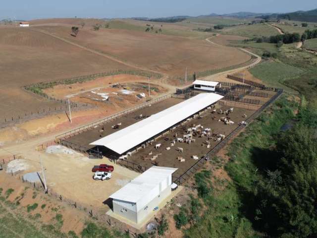 Fazenda com 1 sala à venda no Centro, Caçapava  por R$ 20.000.000