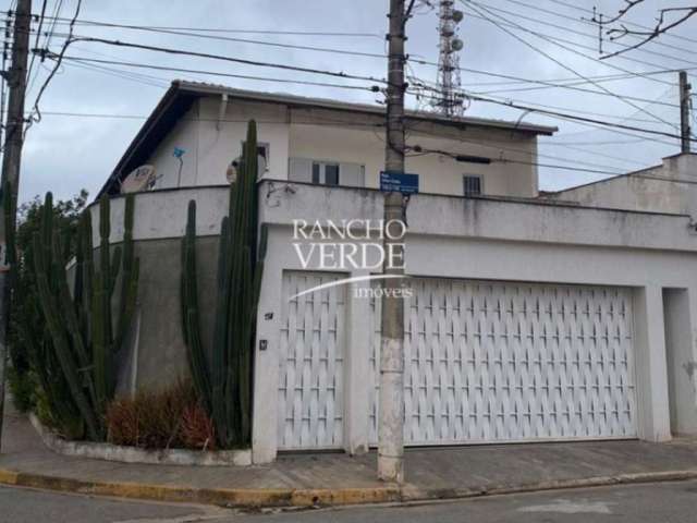 Casa com 4 quartos à venda no Jardim São Pedro, Mogi das Cruzes  por R$ 1.000.000