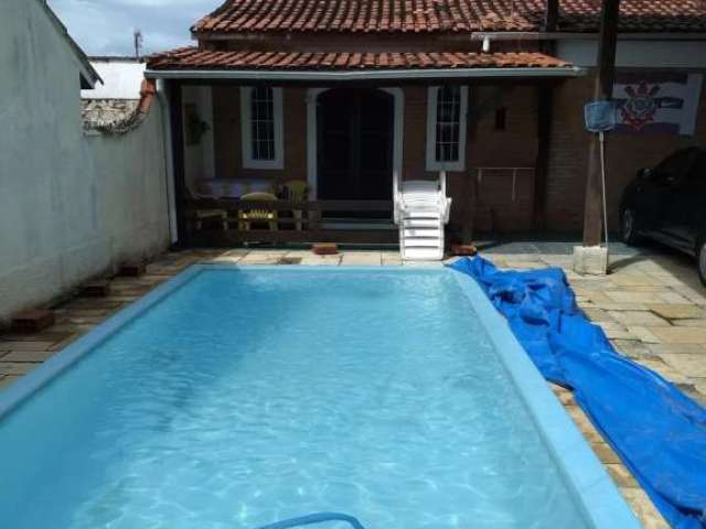 Casa com 1 quarto à venda no Balneário dos Golfinhos, Caraguatatuba  por R$ 450.000
