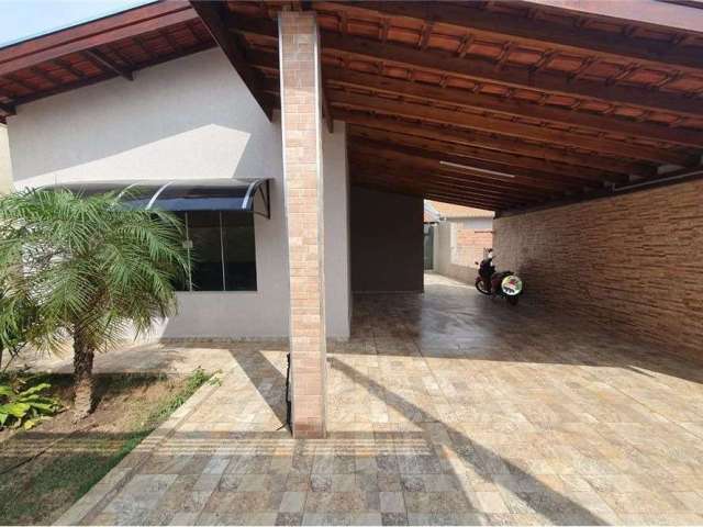 Casa com 2 quartos à venda na Rua Almir Nelson Falsetti, S/N, Jardim Canaã II, Mogi Guaçu por R$ 274.900